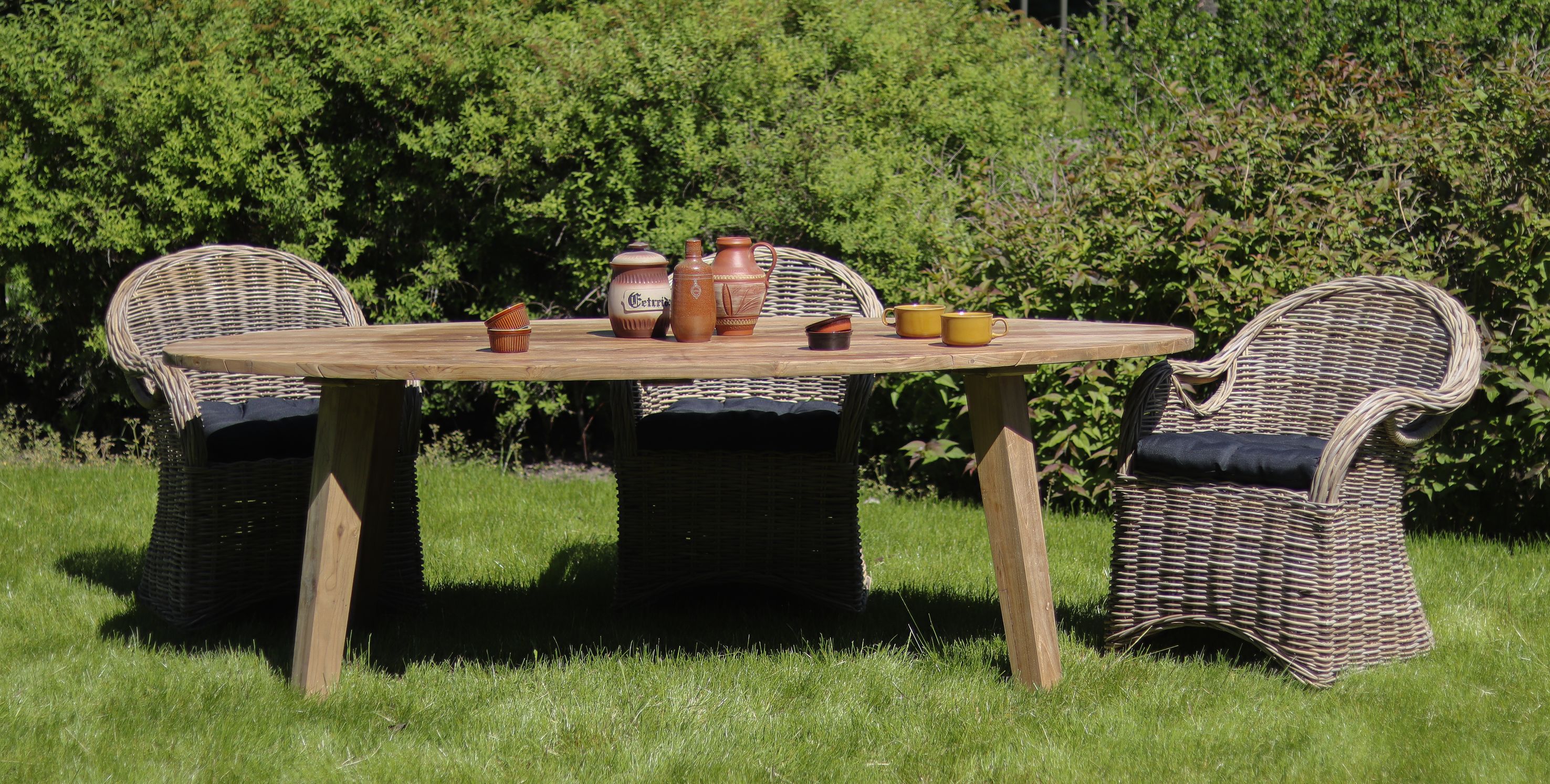 Garden table oval - 220x110x75 - Natural - Teak